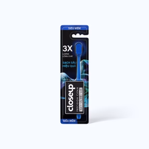Bàn Chải Đánh Răng CLOSE UP Precision Clean (hộp 1 cái)